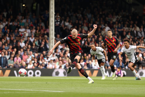 助球队咬住 助球队咬住