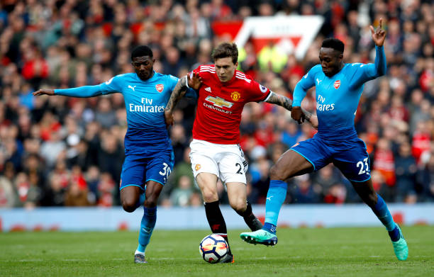 布云朝克特 布云朝克特