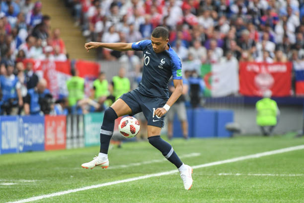 稳步迈进 稳步迈进