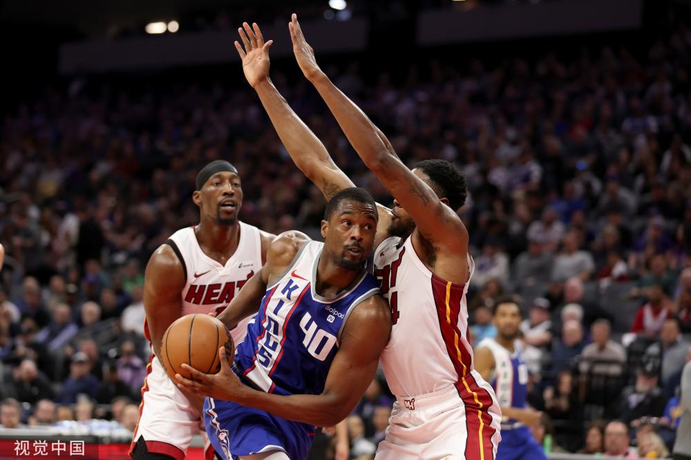 多方面的因 多方面的因